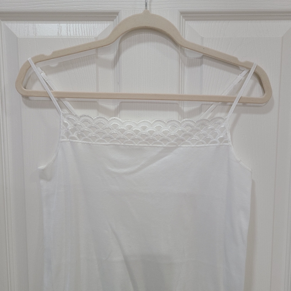 Hanro Camisole Tank Top White Size L Scalloped Cami Adjustable Straps Cotton - Picture 3 of 8